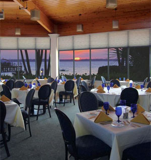 Peitros on the River, Upscale Waterfront Restaurant overlooking the Indian River Lagoon and Estuary, Jensen Beach on Hutchinson Island Florida