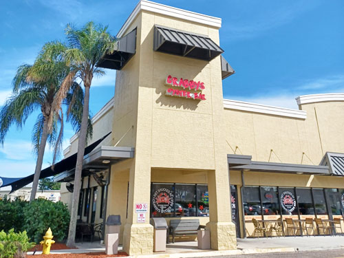 Crabby's Oyster Bar Downtown Jensen Beach Florida